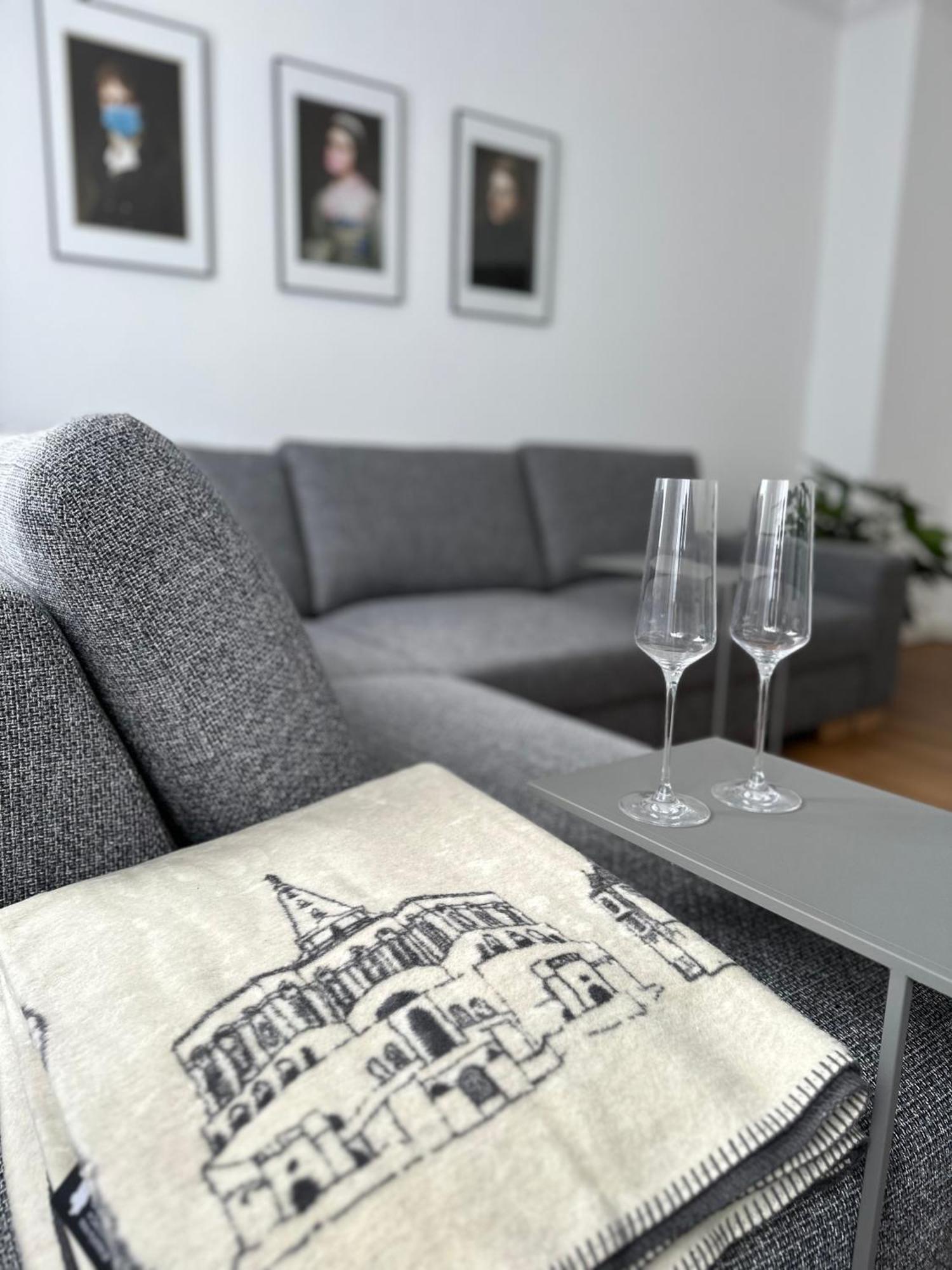 Apartment In Bad Wilhelmshoehe Mit Grossem Balkon Im Gruenen Und Kostenfreien Parkplaetzen Kassel Eksteriør billede