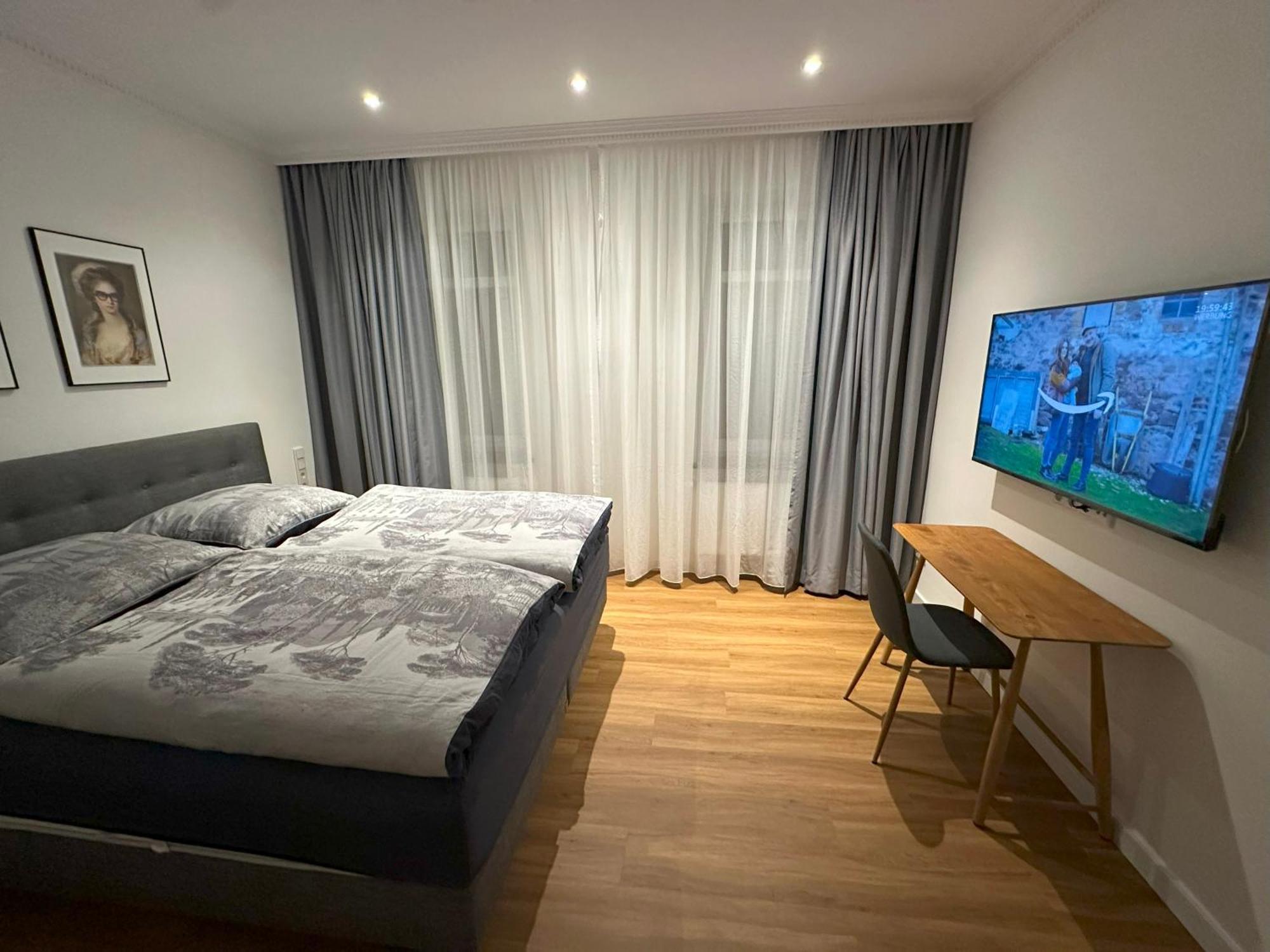 Apartment In Bad Wilhelmshoehe Mit Grossem Balkon Im Gruenen Und Kostenfreien Parkplaetzen Kassel Eksteriør billede