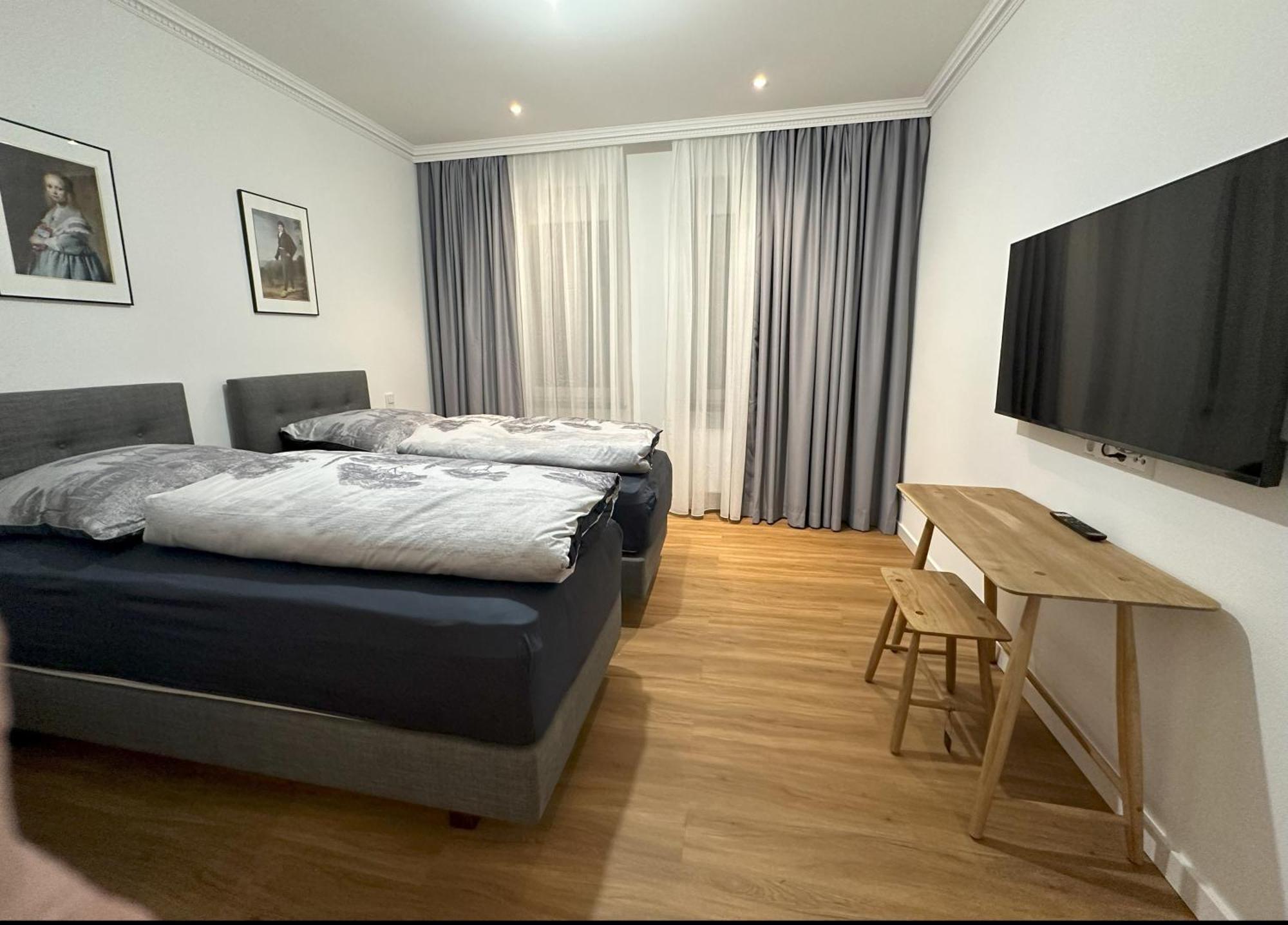 Apartment In Bad Wilhelmshoehe Mit Grossem Balkon Im Gruenen Und Kostenfreien Parkplaetzen Kassel Eksteriør billede